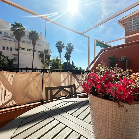 Mira - Casa De 3 Dormitorios, Terrazas, Vistas Al Mar, Parking Privado, Playa A 400 Metros, Centro A 500 Metros Lägenhet